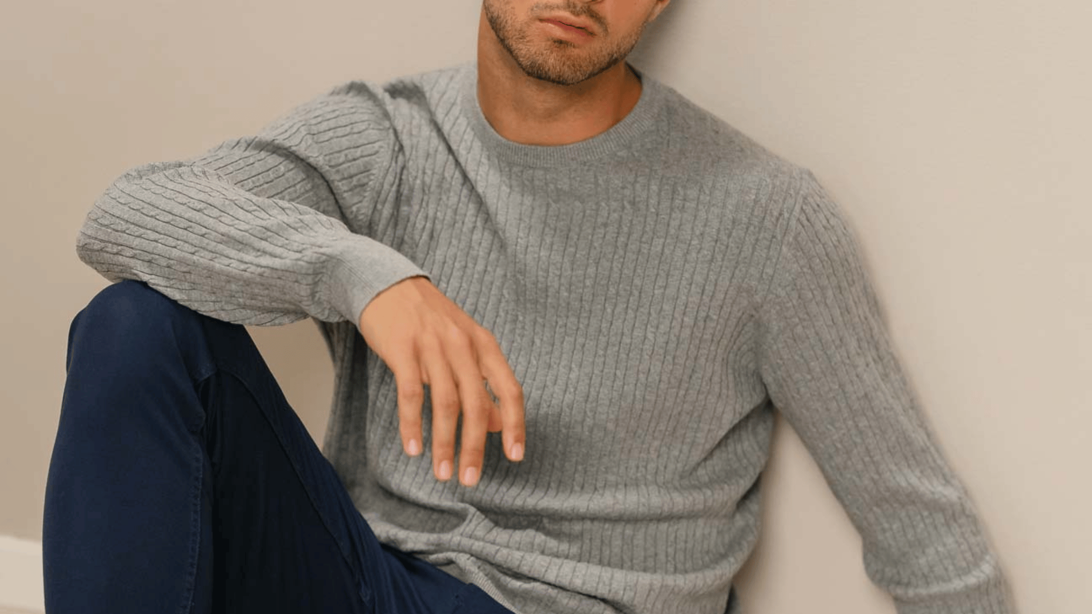 Bryt Stilen: Den Ultimate Guiden til Moderne Crewnecks i 2024