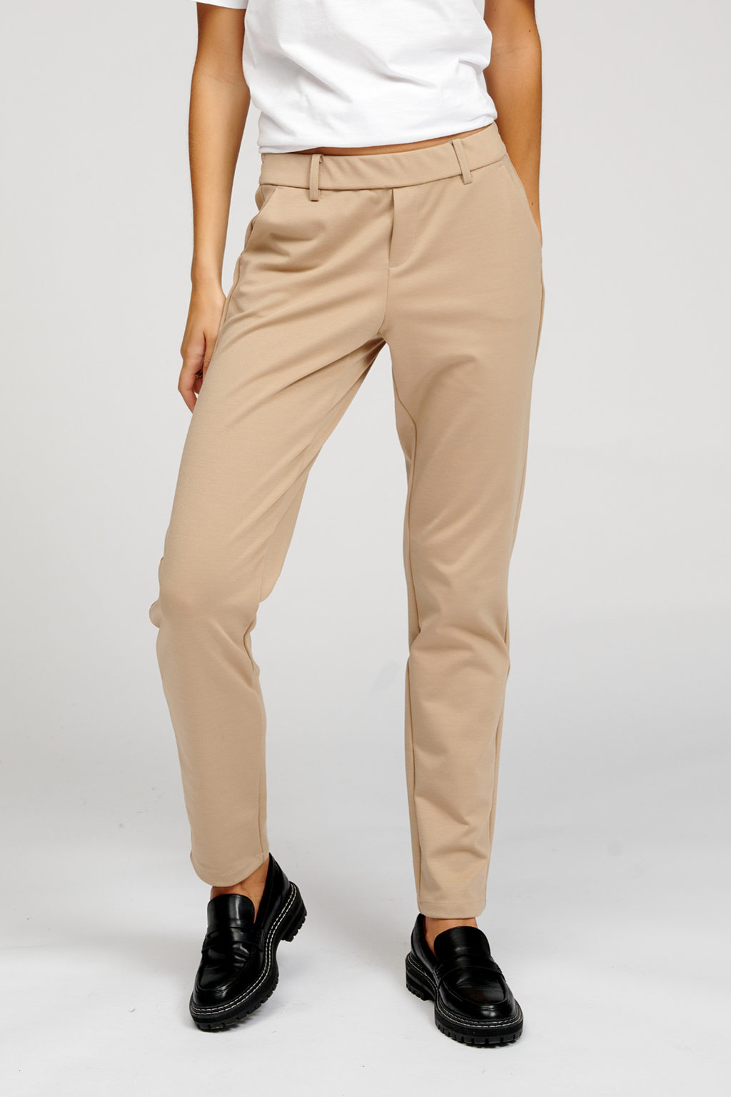 Performance Pants - Beige