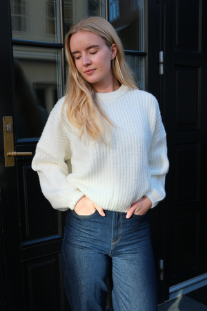 Gabriela Strikkegenser - Hvit