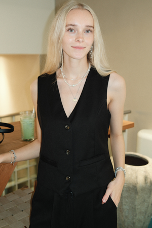 Nadia Vest - Svart