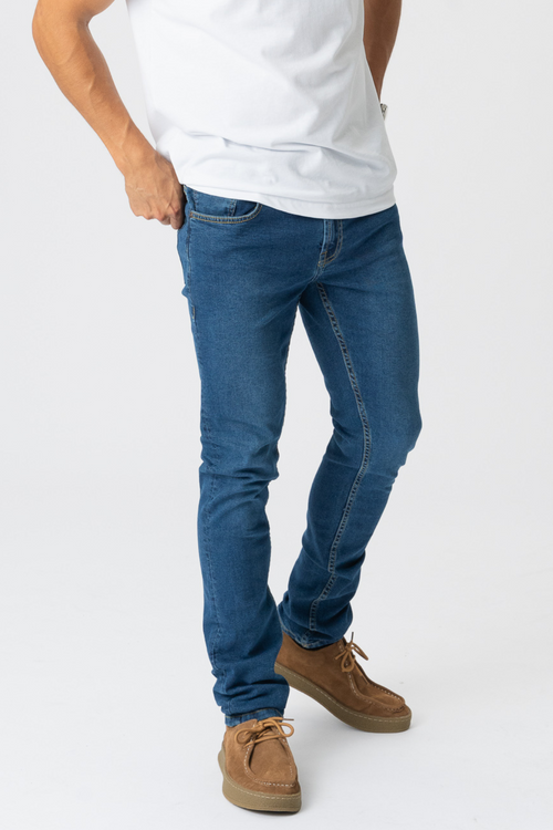 Performance Jeans (Slim) - Medium Blue Denim