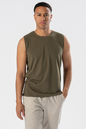 Sleeveless T-shirt - Oliven