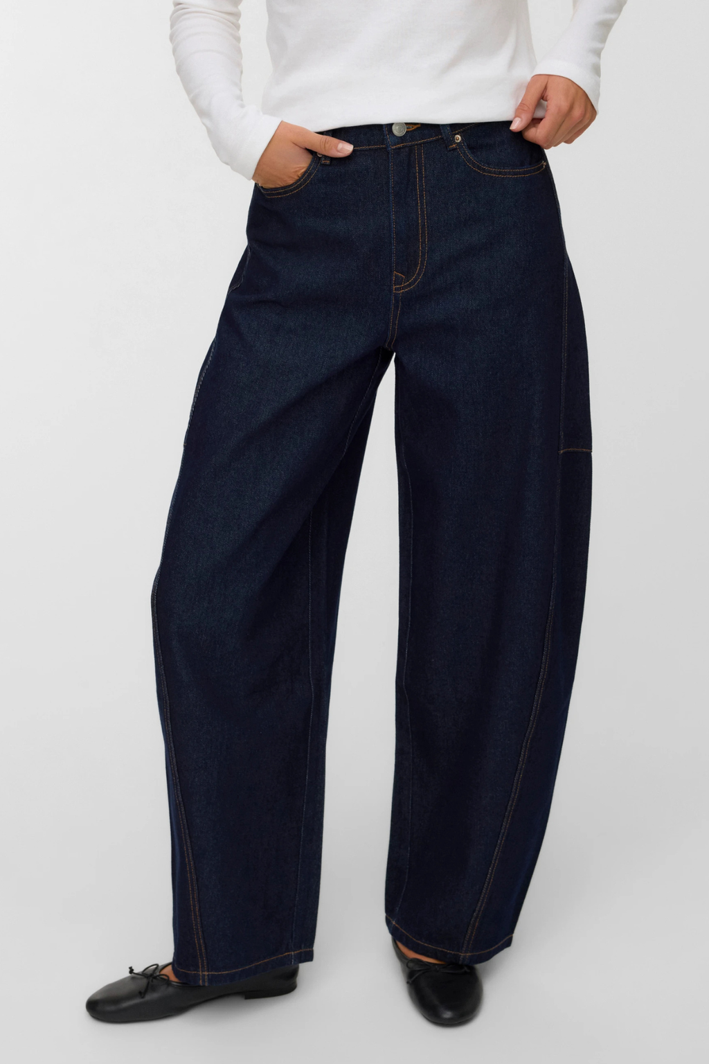 Kaitlin Wide Barrel Jeans - Mørk Blue Denim