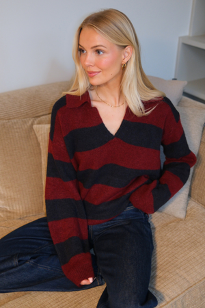 Nora Strikkegenser - Burgunder/Dyp Blå