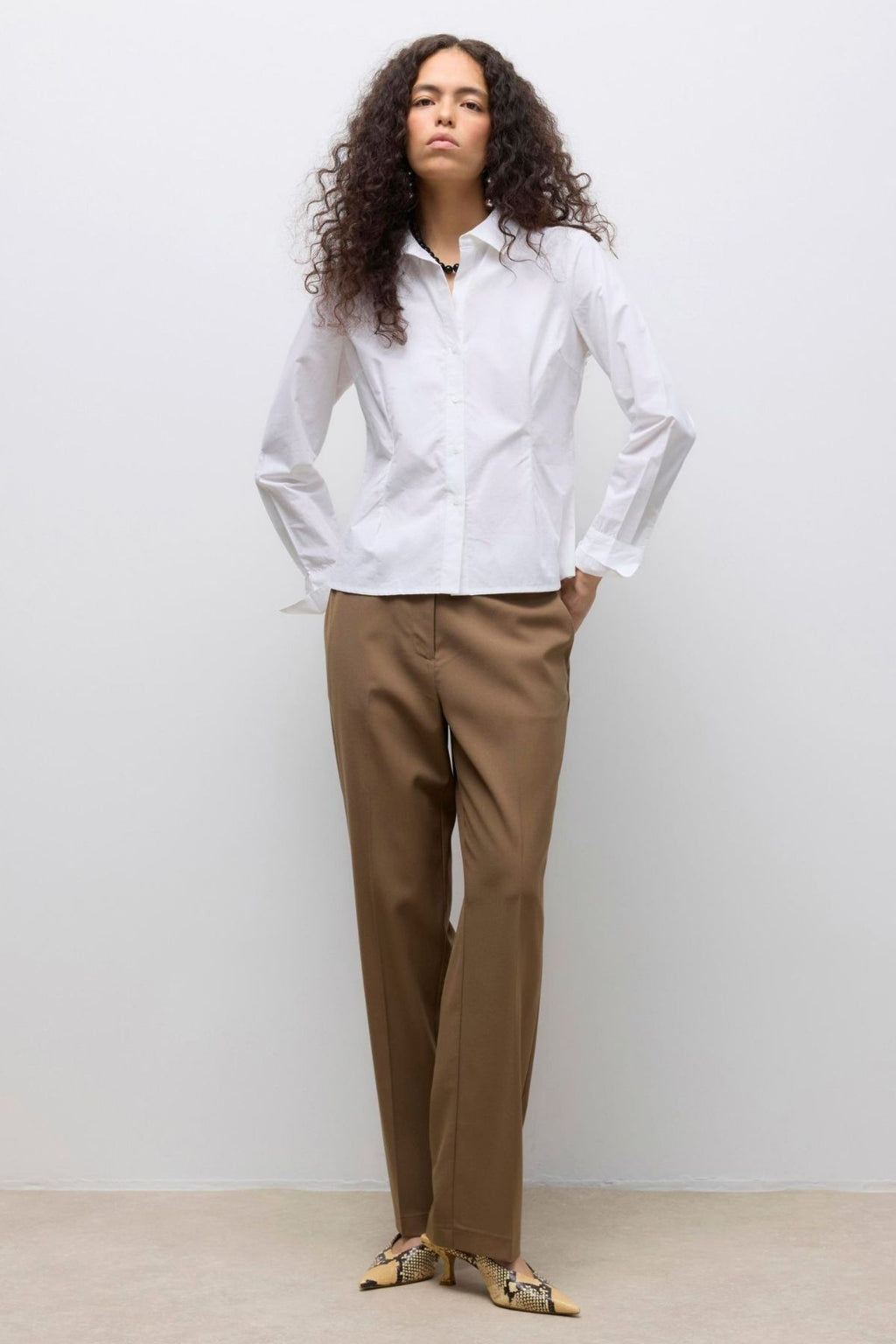 Ums T-skjorte med V-hals - Bright White