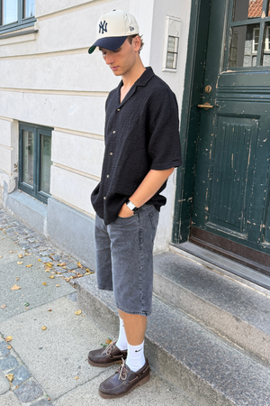 Kortermet Skjorte - Svart