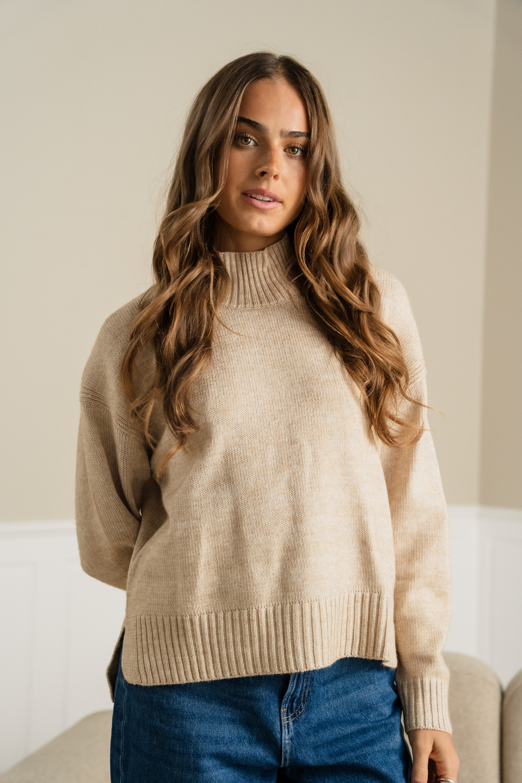 Emma Strikk - Beige