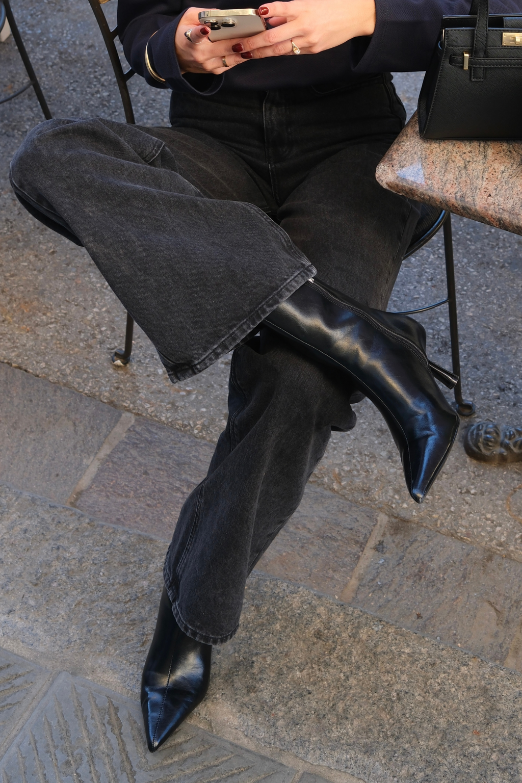 Performance Wide Jeans - Washed Black Denim