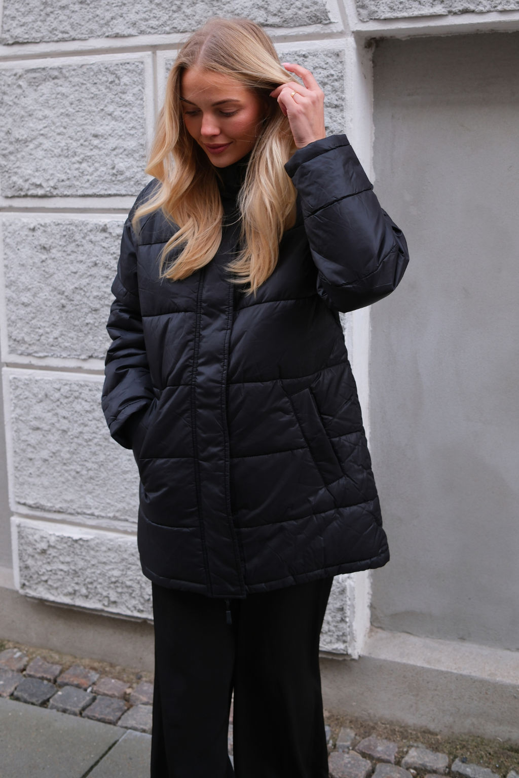 Lang Puffer Jakke - Svart