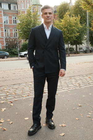 Premium Dobbeltspent Dress (Svart)