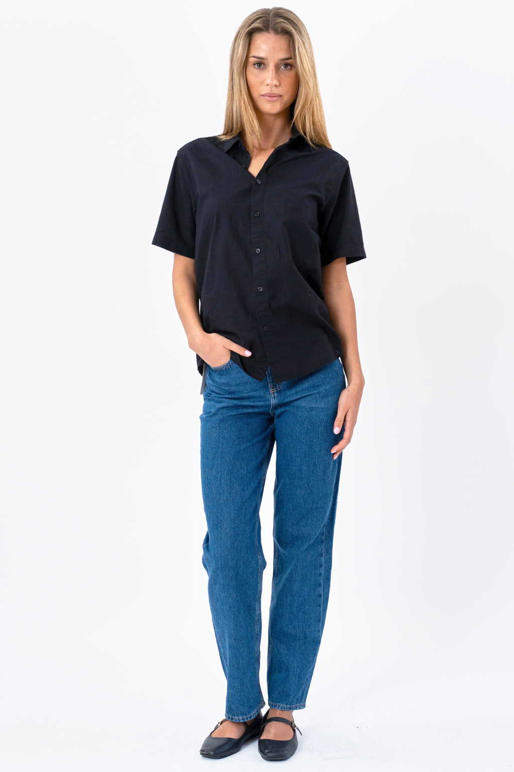 Short Sleeve Shirt i Lin - Svart