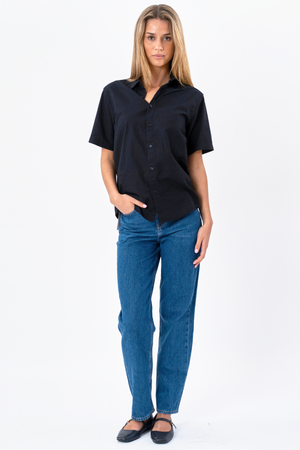 Short Sleeve Shirt i Lin - Svart