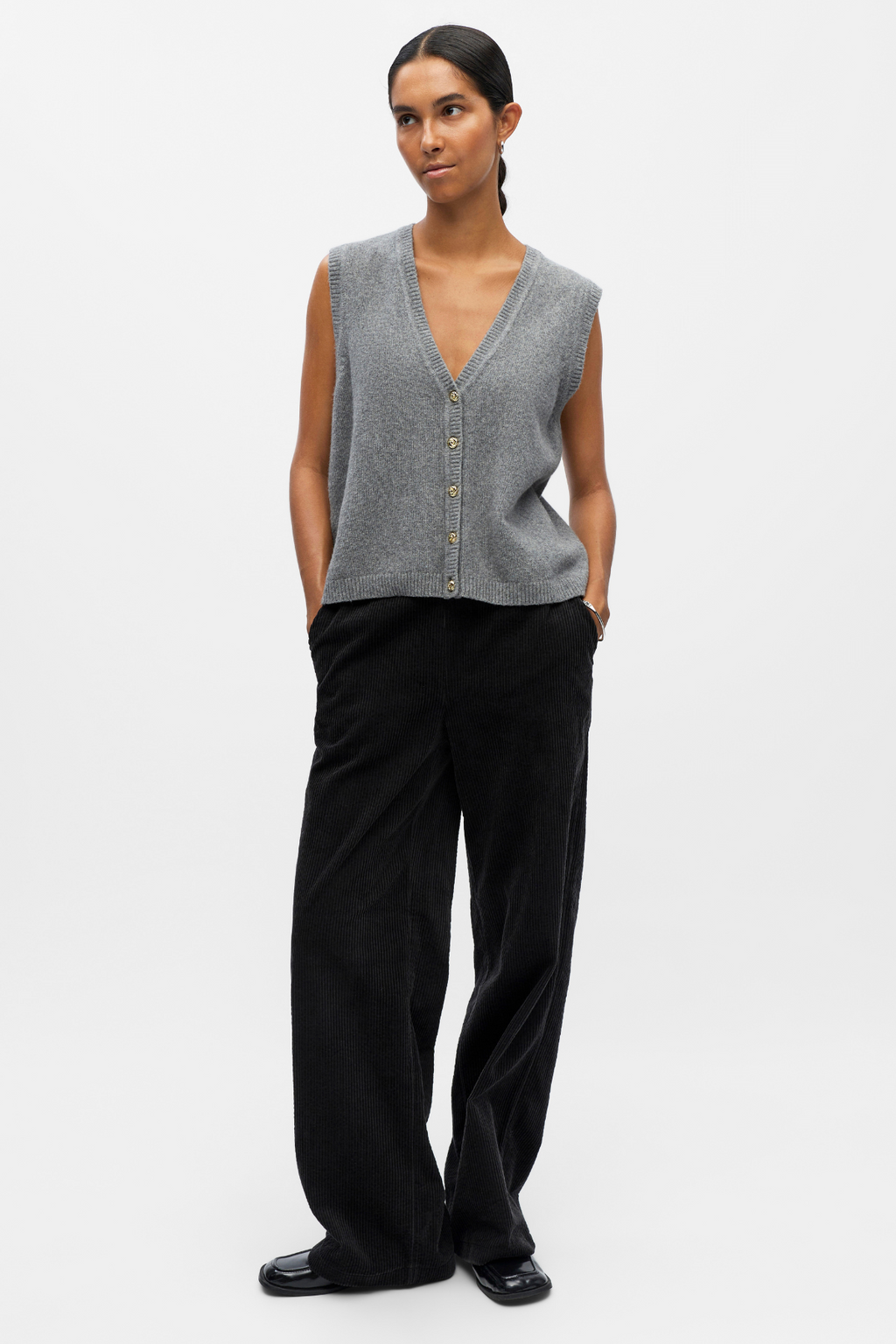 Ivona S/L Strikkevest - Medium Grå Melange