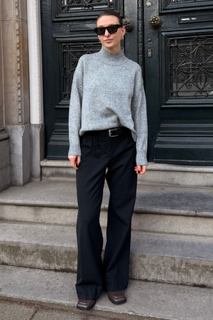 Emma Strikk - Lys Grå