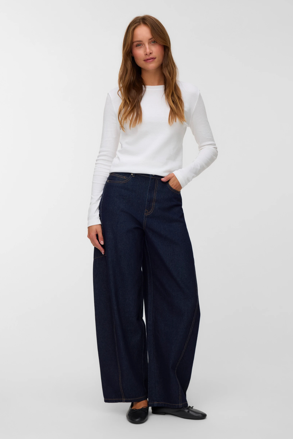 Kaitlin Wide Barrel Jeans - Mørk Blue Denim
