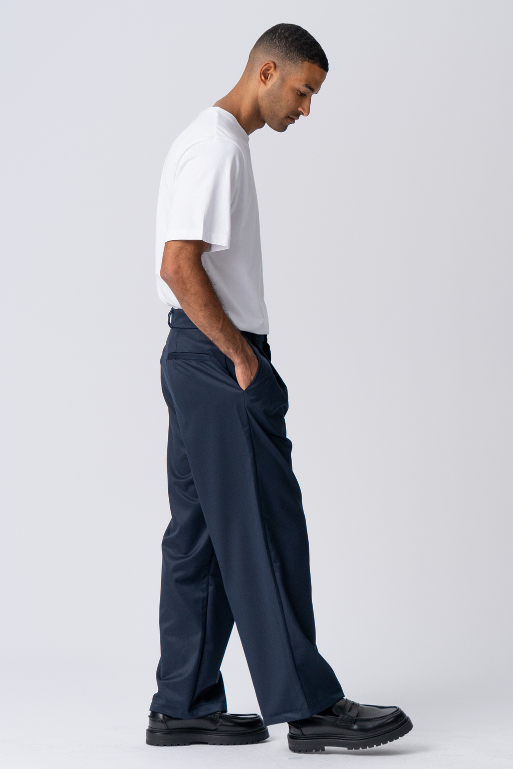 Pleated Wide Suit Pants- Navy