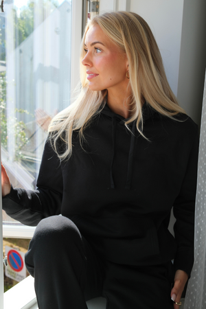 Essensiell Hoodie Sweatsuit for Dame - Svart