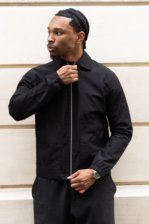Short Zip Jacket - Svart