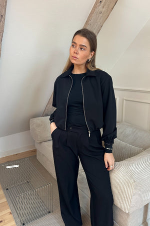 Kylie Kort Jakke - Svart