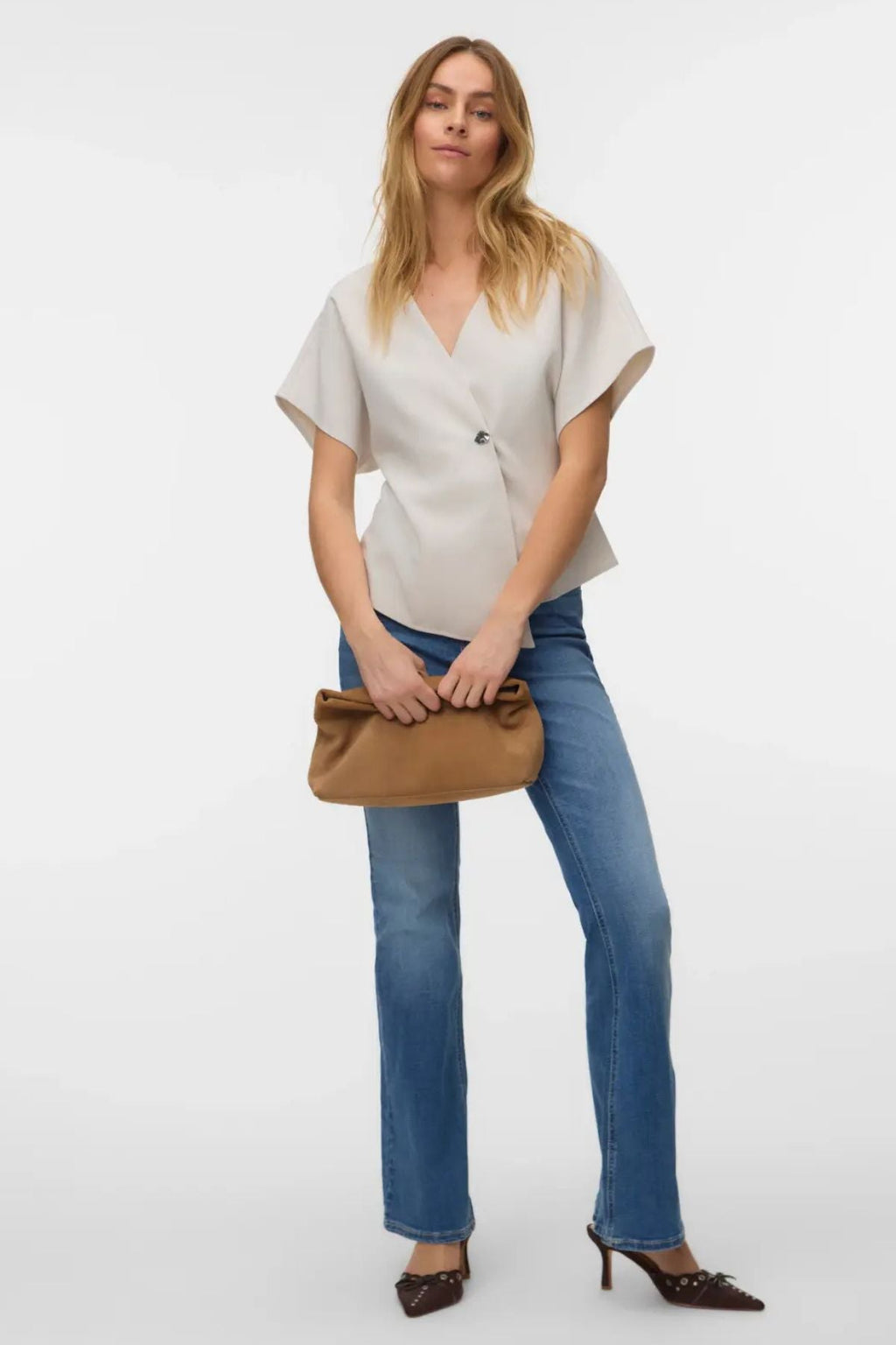 Sonja V-Neck Topp - Pumice Stone/Sølvknapp