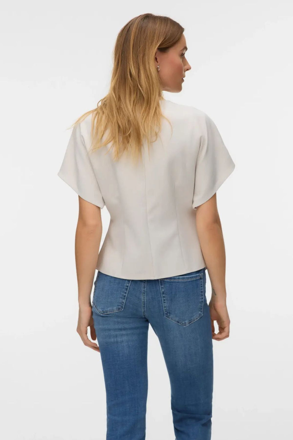 Sonja V-Neck Topp - Pumice Stone/Sølvknapp