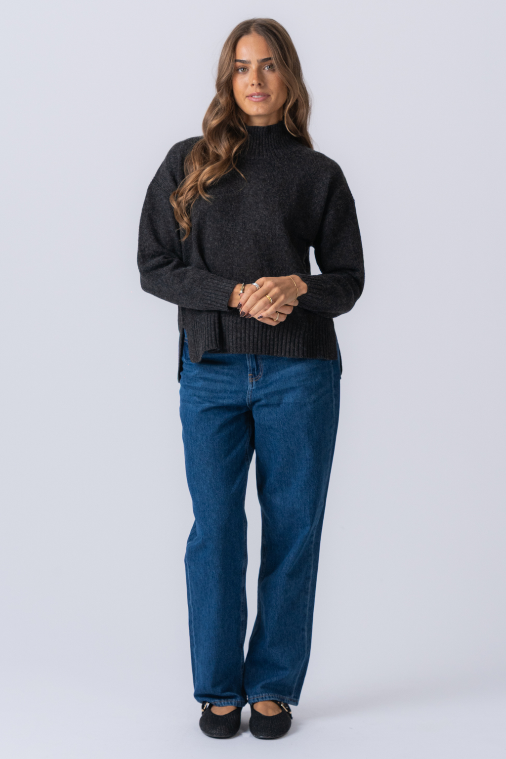 Emma Strikk - Mørk Grå