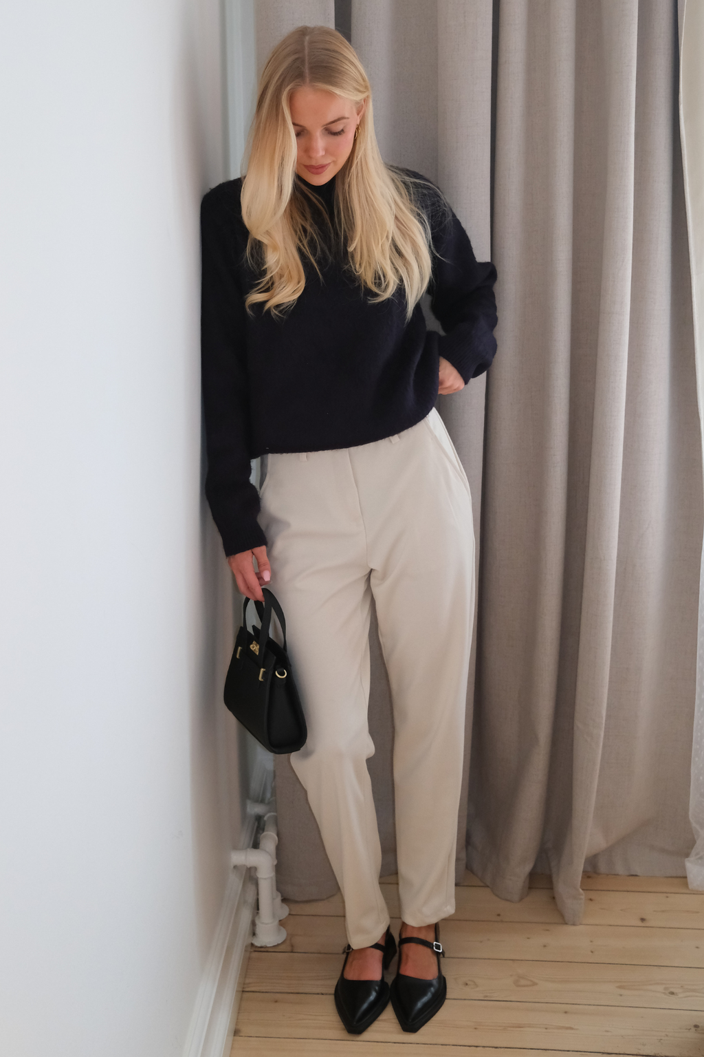 Hazel Strikkegenser - Navy