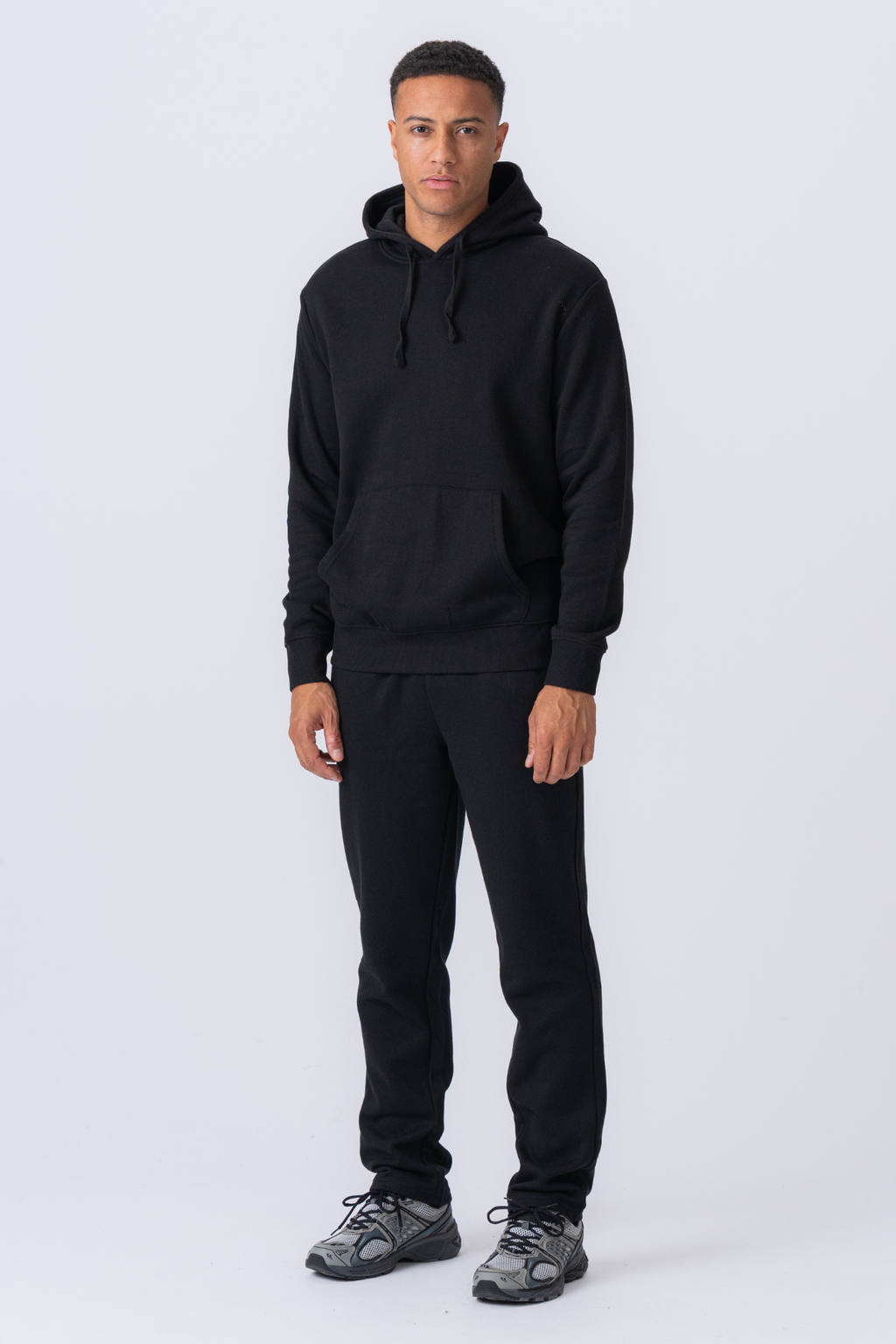 Essensiell Hoodie Sweatsuit - Svart