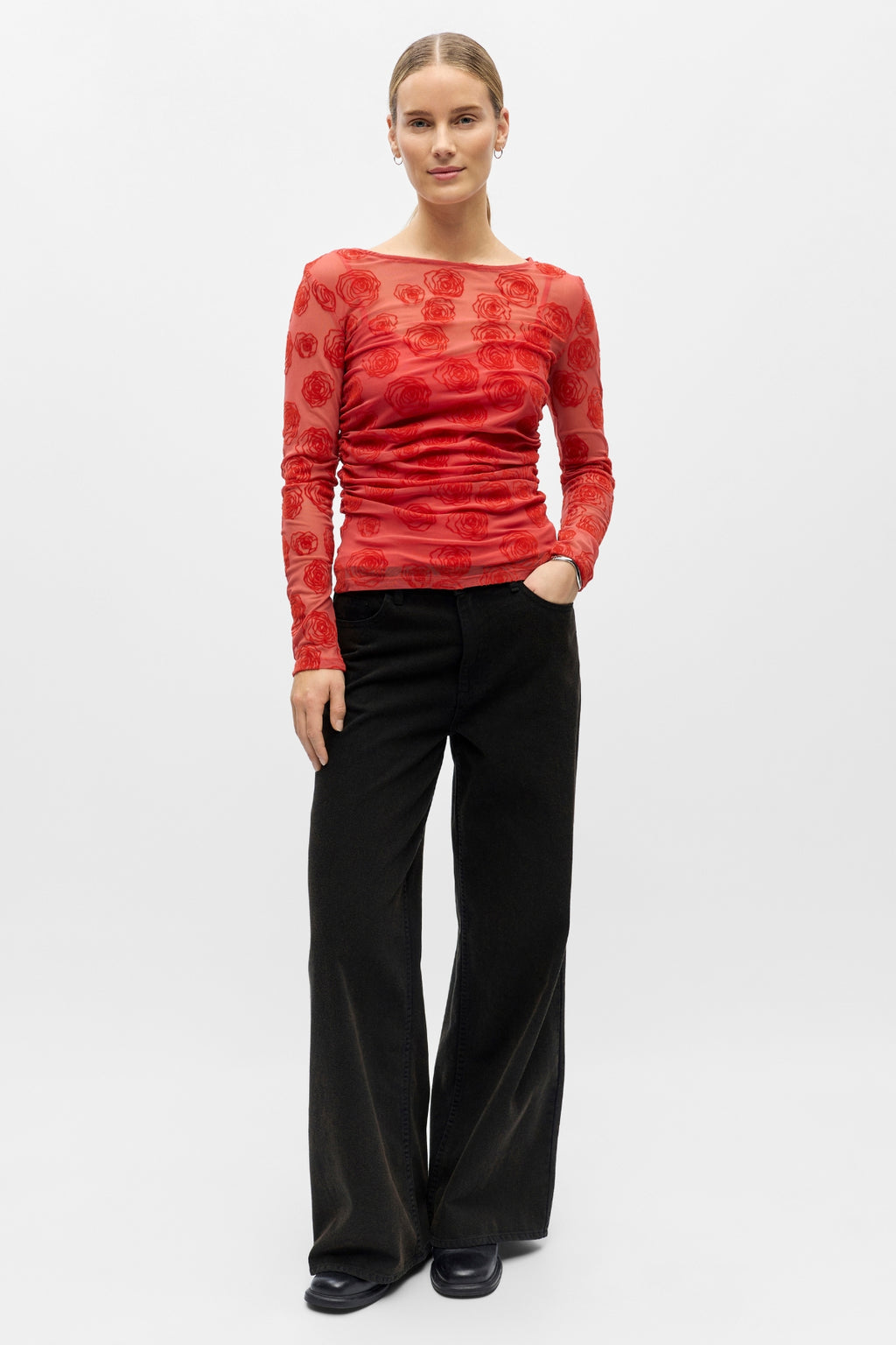 Elodie Topp - Cranberry Poinsette Roses