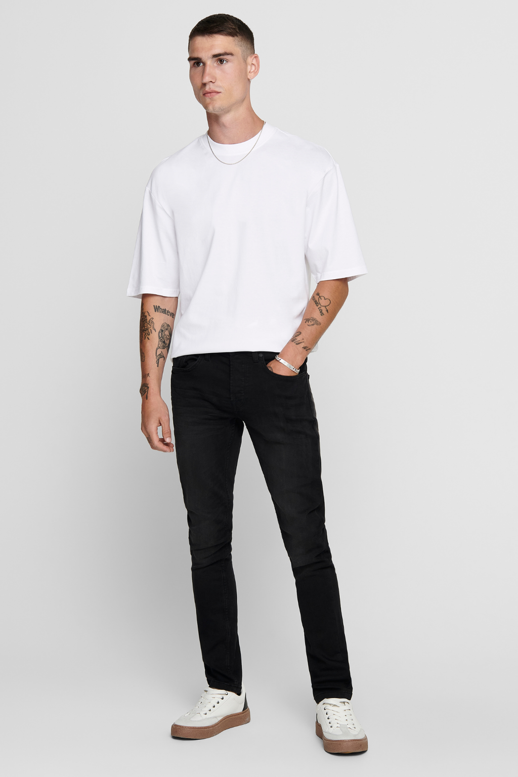 Loom Jog Jeans - Denim Svart