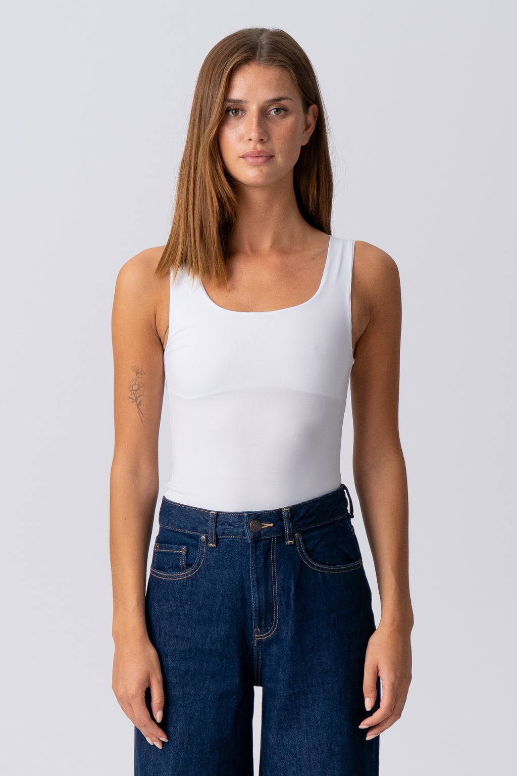 Eleanor Topp - Hvit