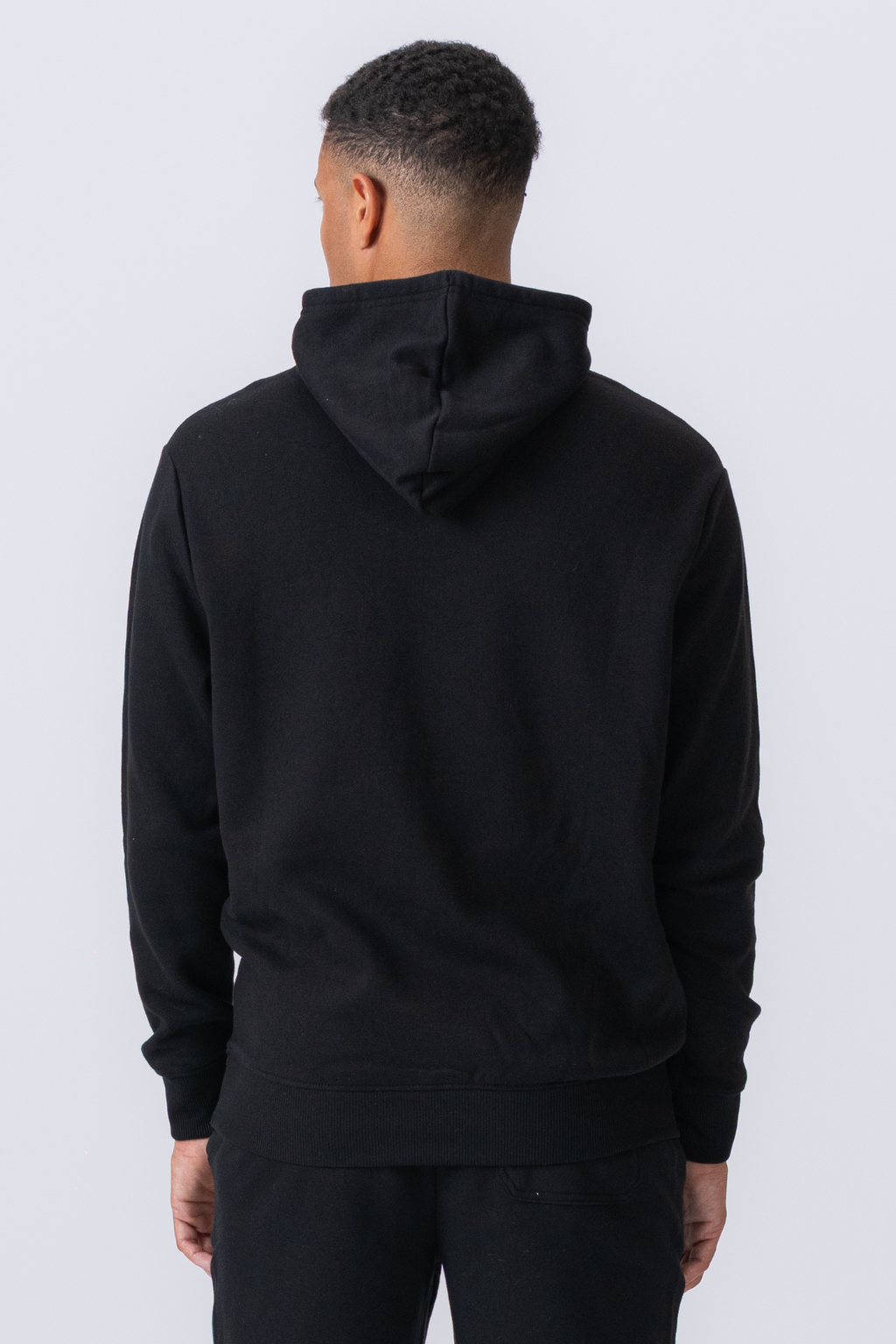 Essential Hoodie - Sort