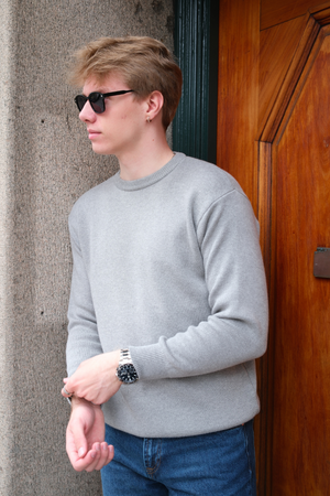 Crewneck Knit Sweater - Lys Grå