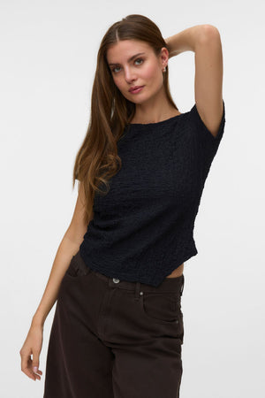 Alissia Asymmetrisk o-Hals Topp - Sort