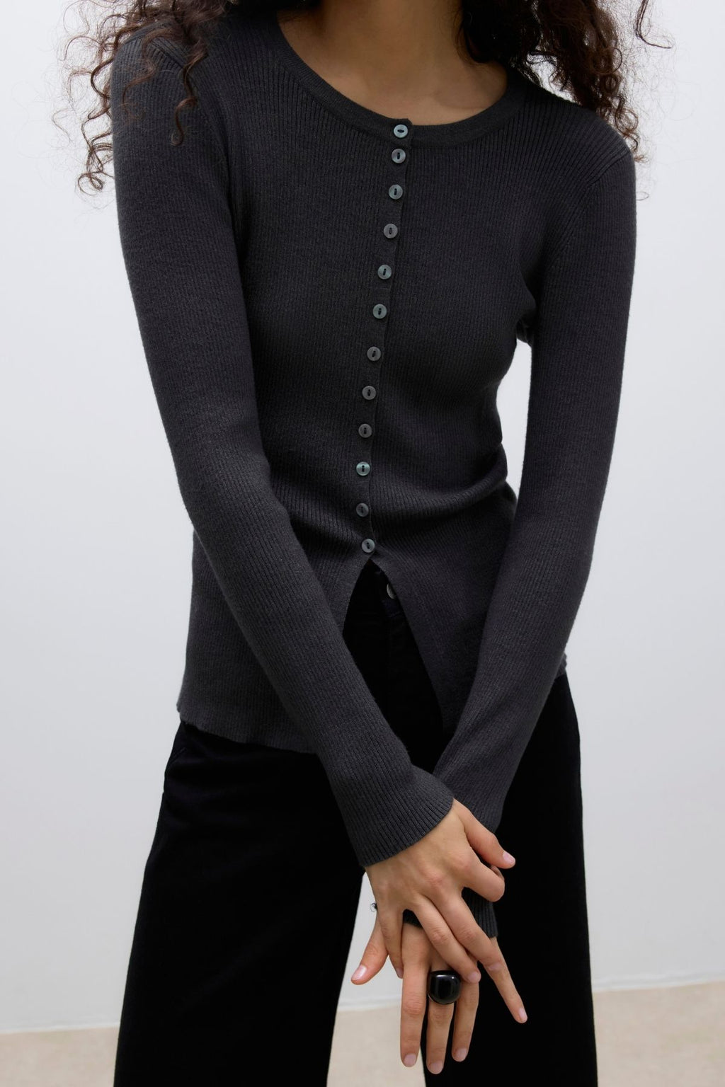 Ukino O-Neck Strikkecardigan - Mørk Gråmelert