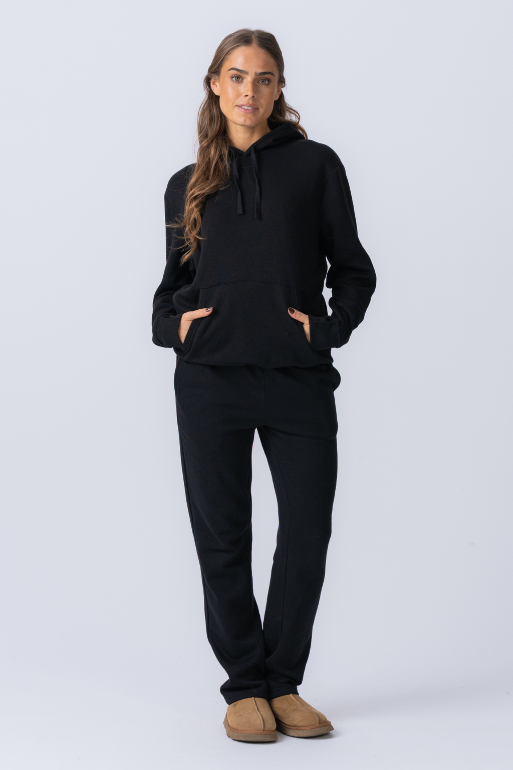 Essensiell Hoodie Sweatsuit for Dame - Svart
