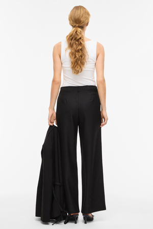Gurha Loose Pants - Svart