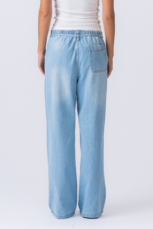 Nicole Baggy Jeans - Lyseblå