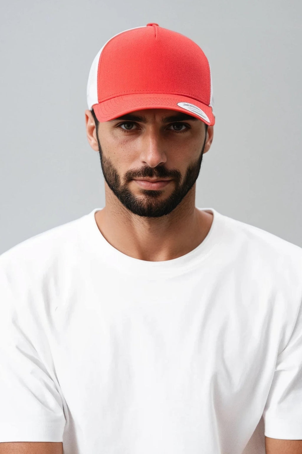 Retro Trucker Colored Front -rød