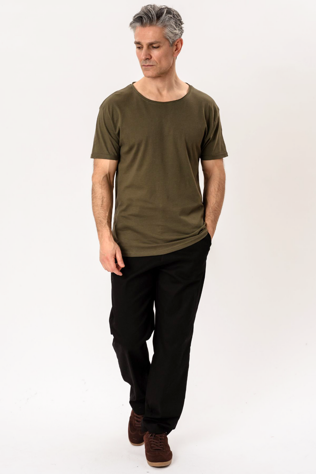 Dyp Neck T-shirt - Oliven Grønn