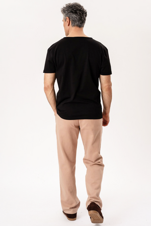 Dyp Neck T-shirt - Svart