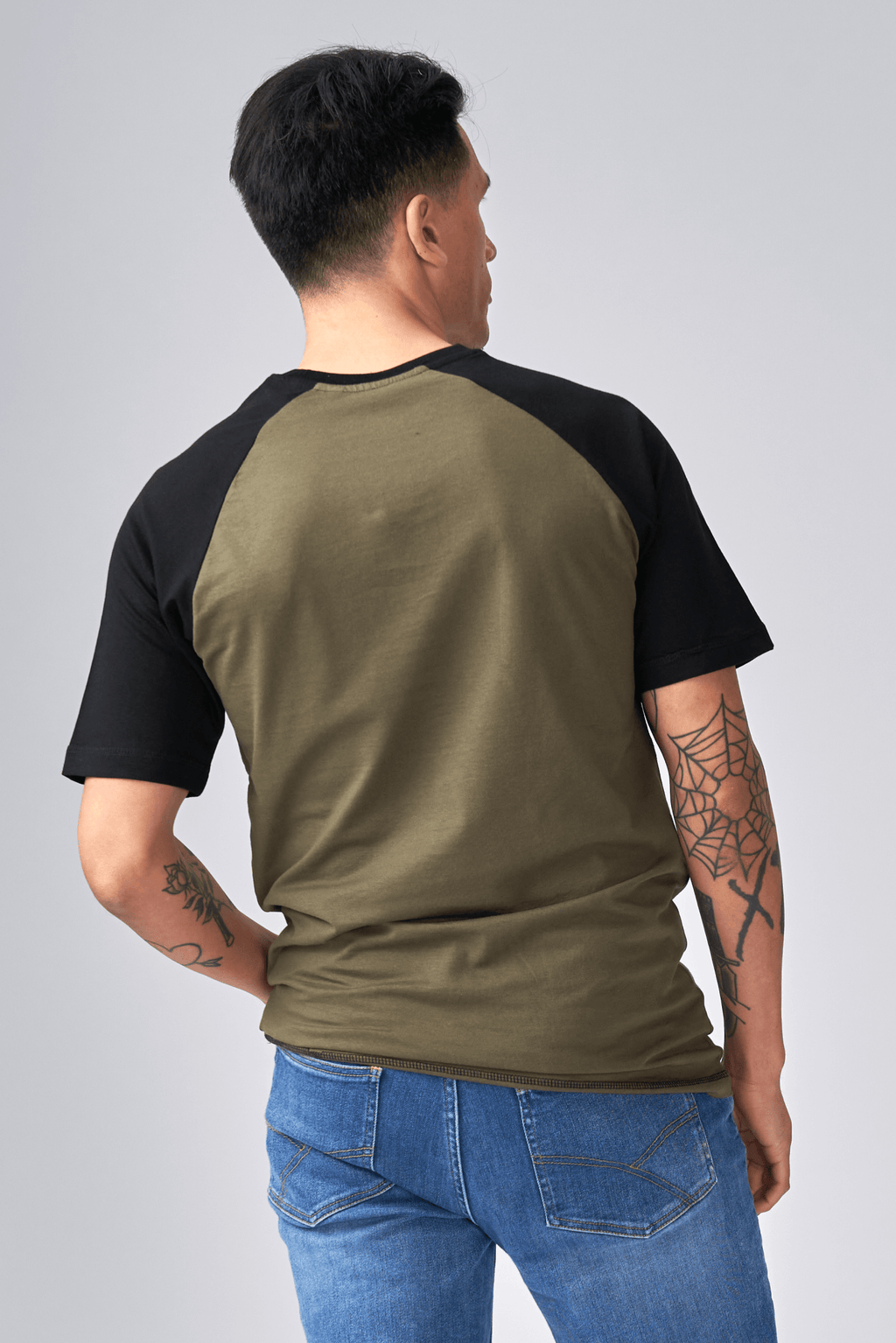 Basic raglan T-shirt - Svart-Army