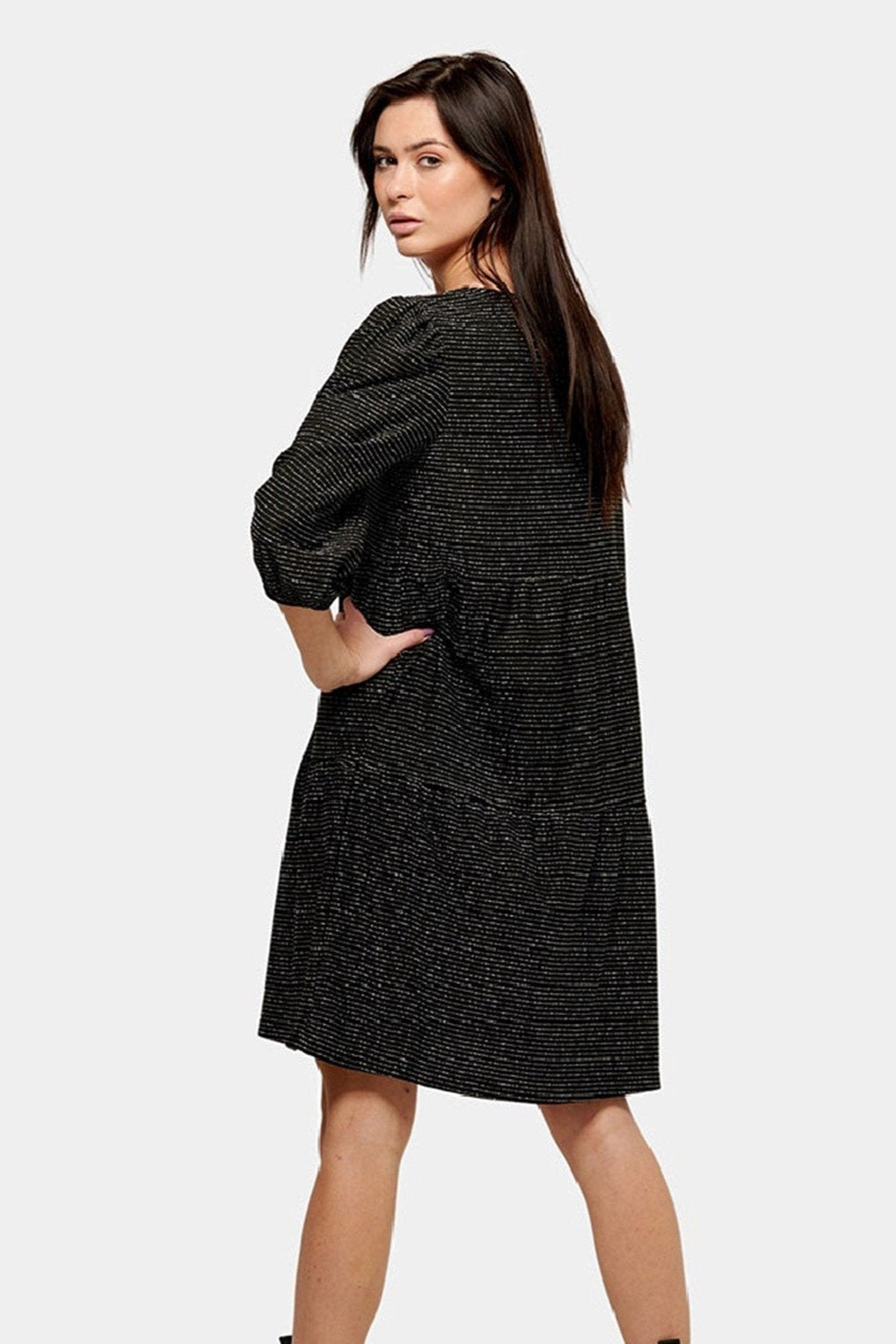Kjole med glimmerstriper - Svart