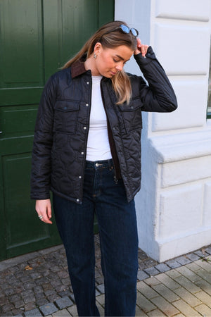 Ella Quiltet Jacket - Svart