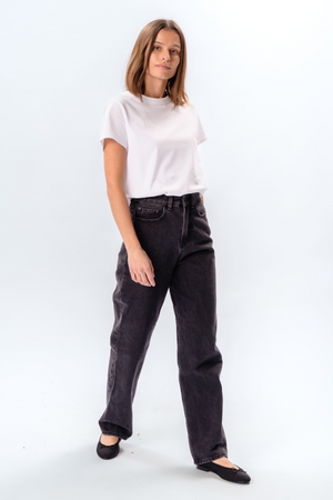 Performance Loose Jeans - Washed Black Denim