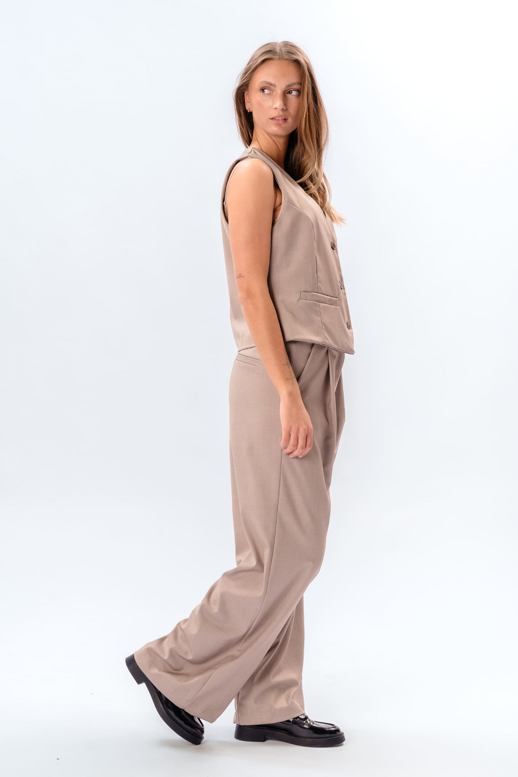 Nadia Vest - Beige