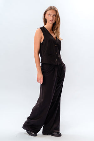 Nadia vest og bukser (Sort) - Pakketilbud