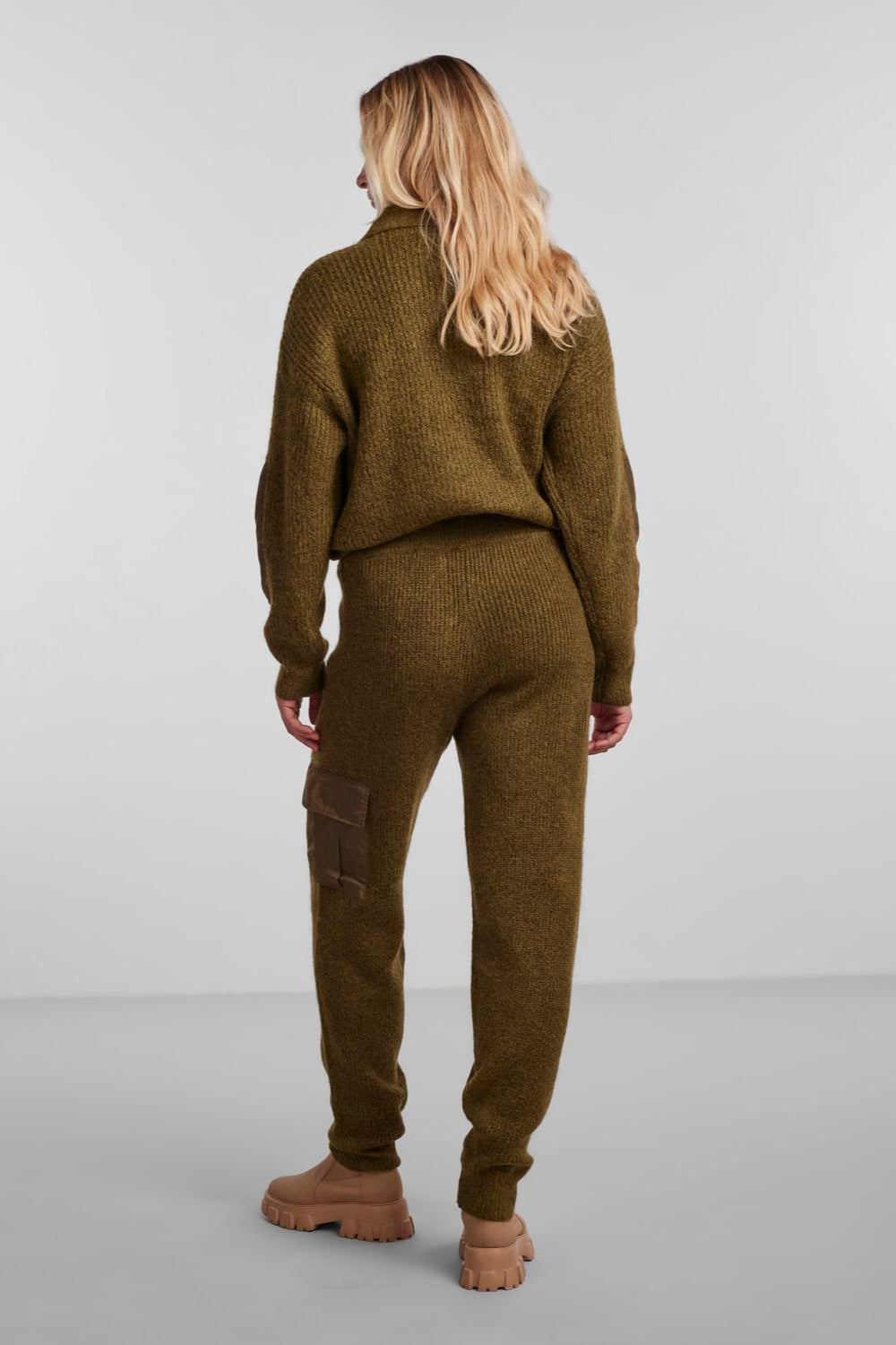 Naura Knit Pants - Fir Green