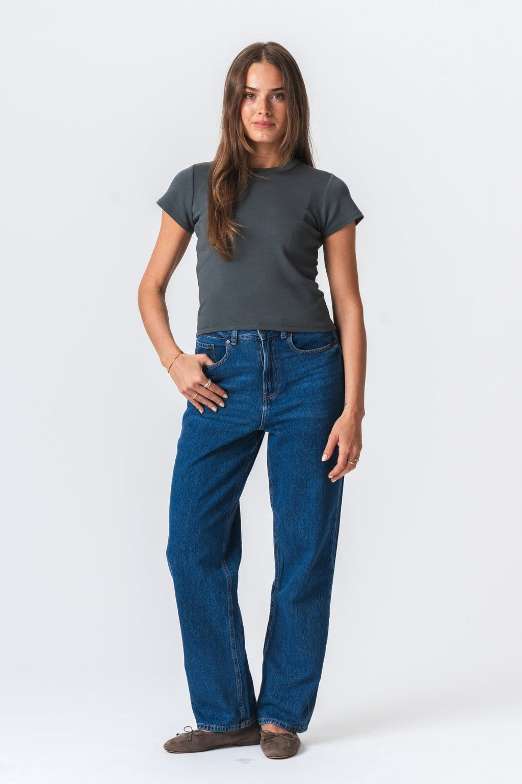 Emily Short T-Shirt - Mørk Grå