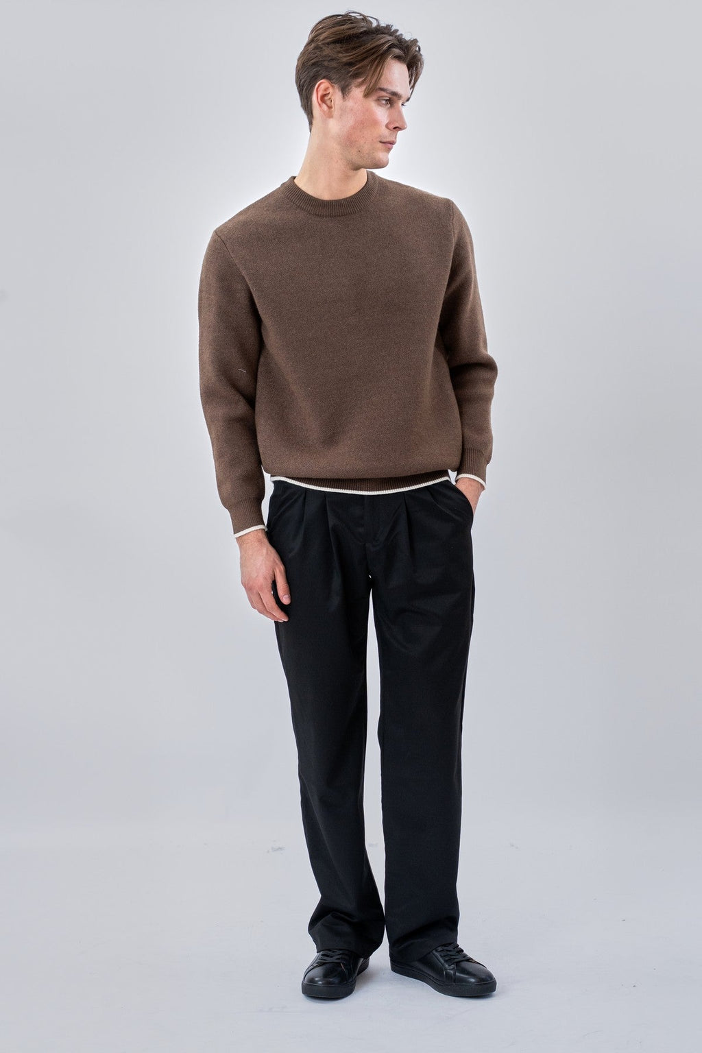 Crewneck Genser - Brun